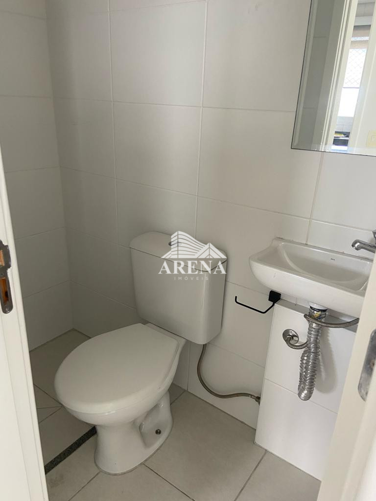 Homero Thon - Lindo Apto 3 suítes com 107m².