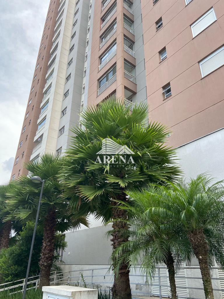 Homero Thon - Lindo Apto 3 suítes com 107m².