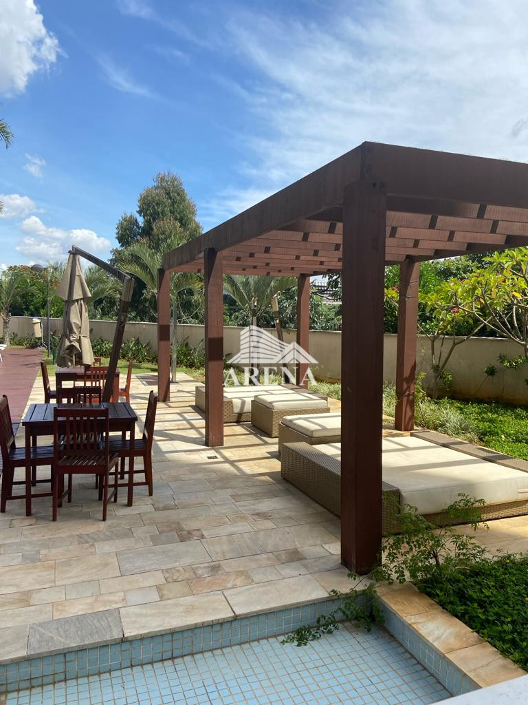 Homero Thon - Lindo Apto 3 suítes com 107m².