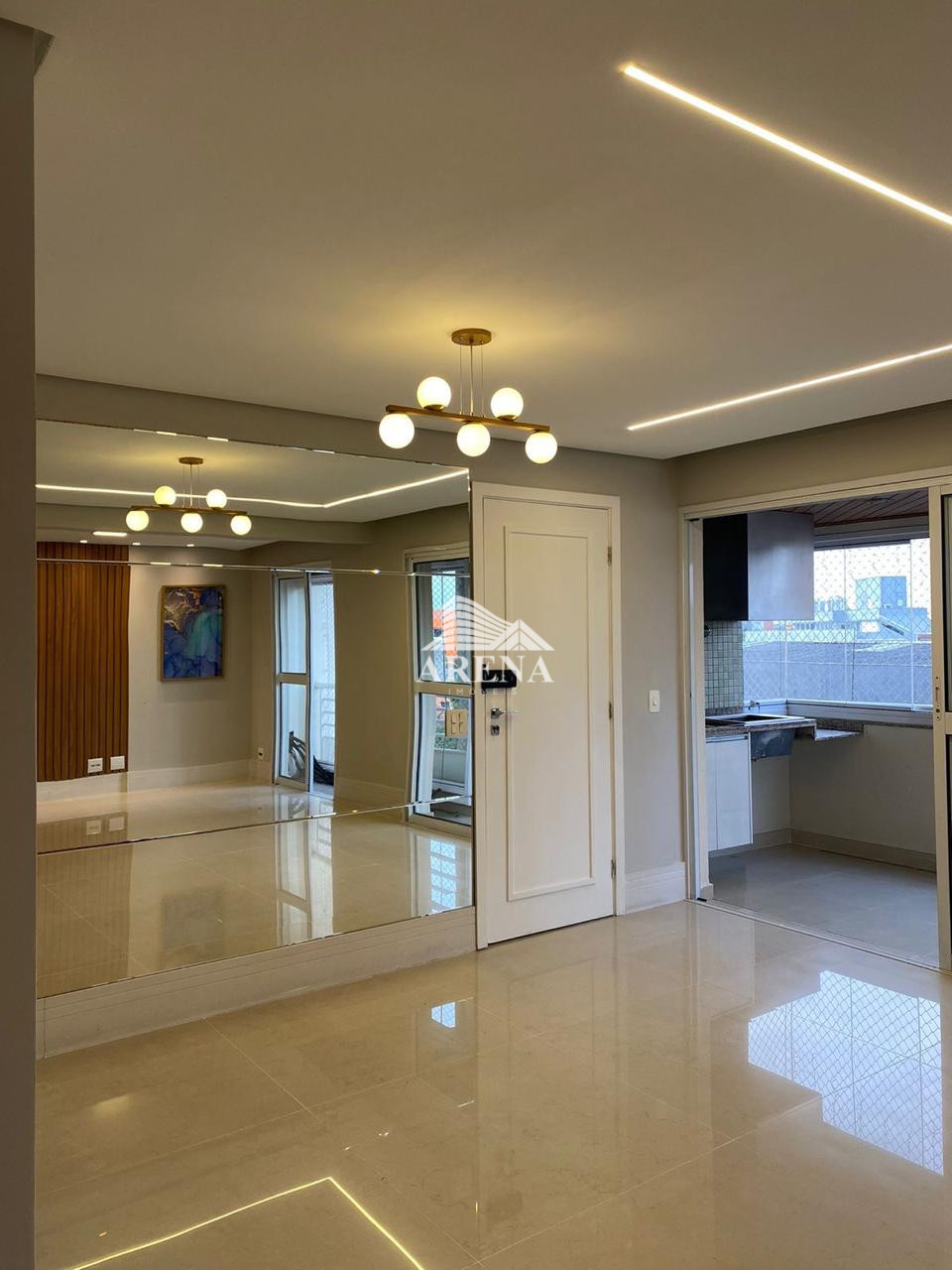 Casa Branca -Apto 3 suítes - 110m².