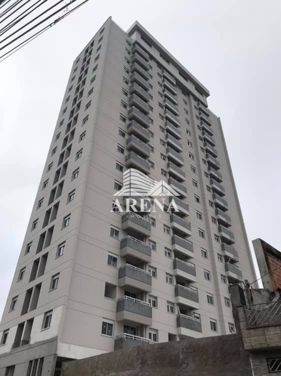 Apto  Vila Palmares com 2 dormitórios por  R$260.000