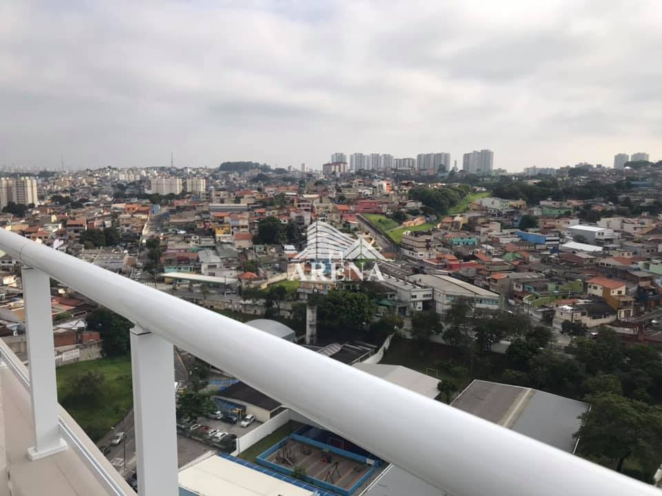 Apto  Vila Palmares com 2 dormitórios por  R$260.000