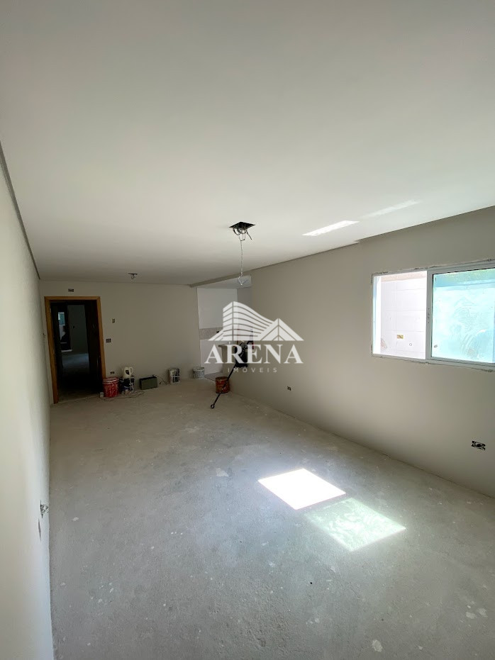 Apto  S/Condomínio 3 dorms.