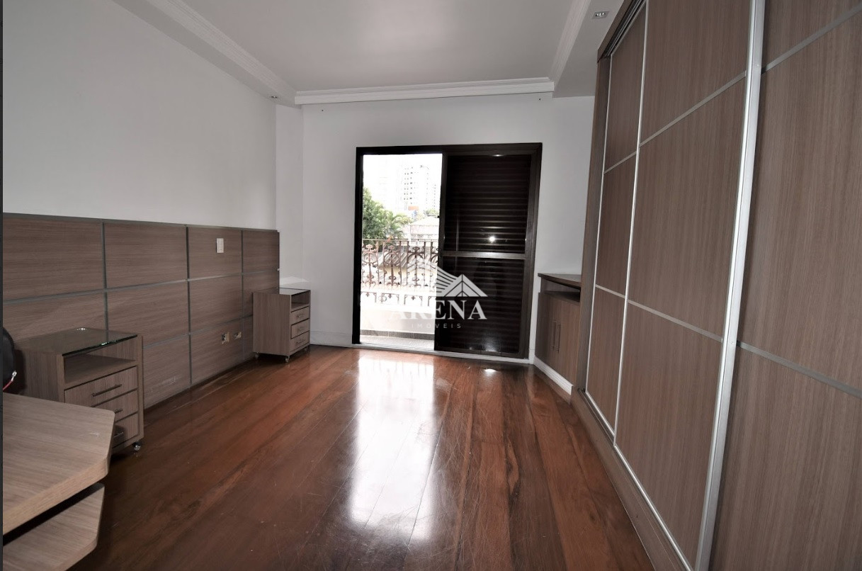 Apto com 3 dormitórios (1 suíte) em São Caetano ( Santa Paula)