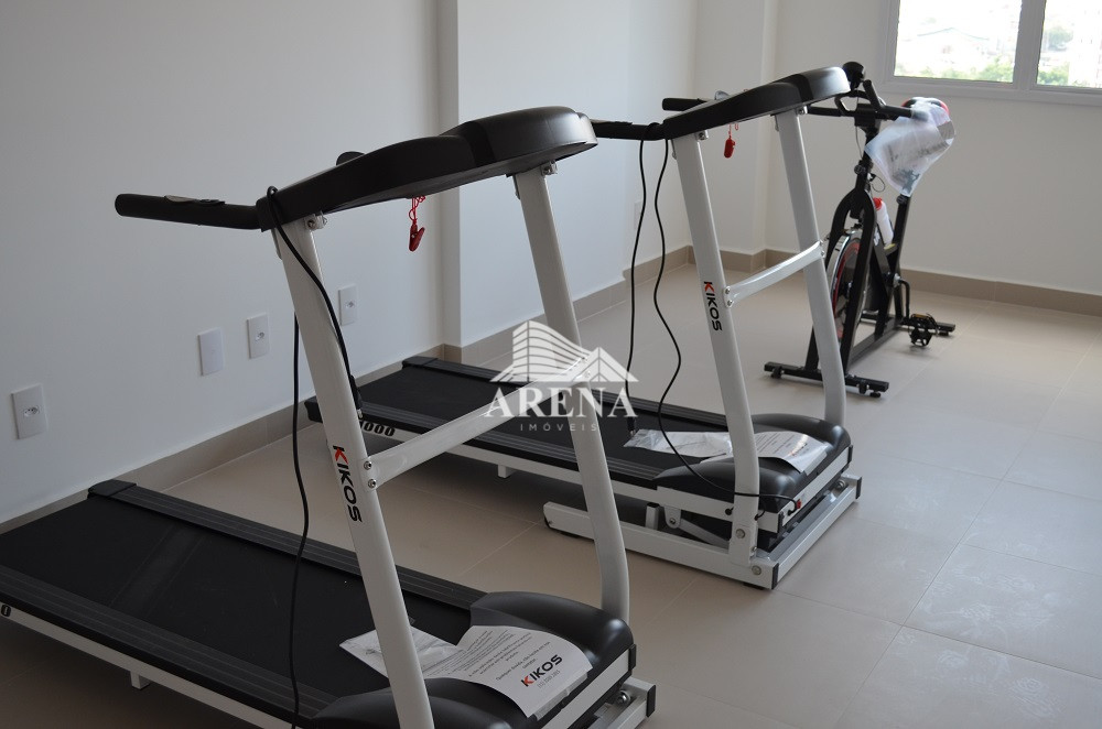  Apto com 2 dormitórios n Baeta Neves