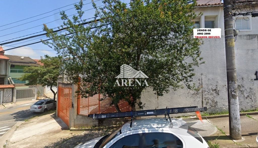 Sobrado de esquina com 3 suites ,sala, copa, cozinha, lavabo ,lavanderia , garagem para 4 carros gra