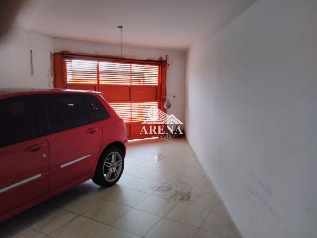 Sobrado de esquina com 3 suites ,sala, copa, cozinha, lavabo ,lavanderia , garagem para 4 carros gra
