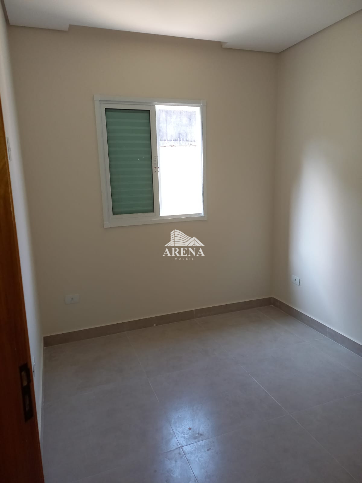 Sobrado triplex com espaço para área gourmet.