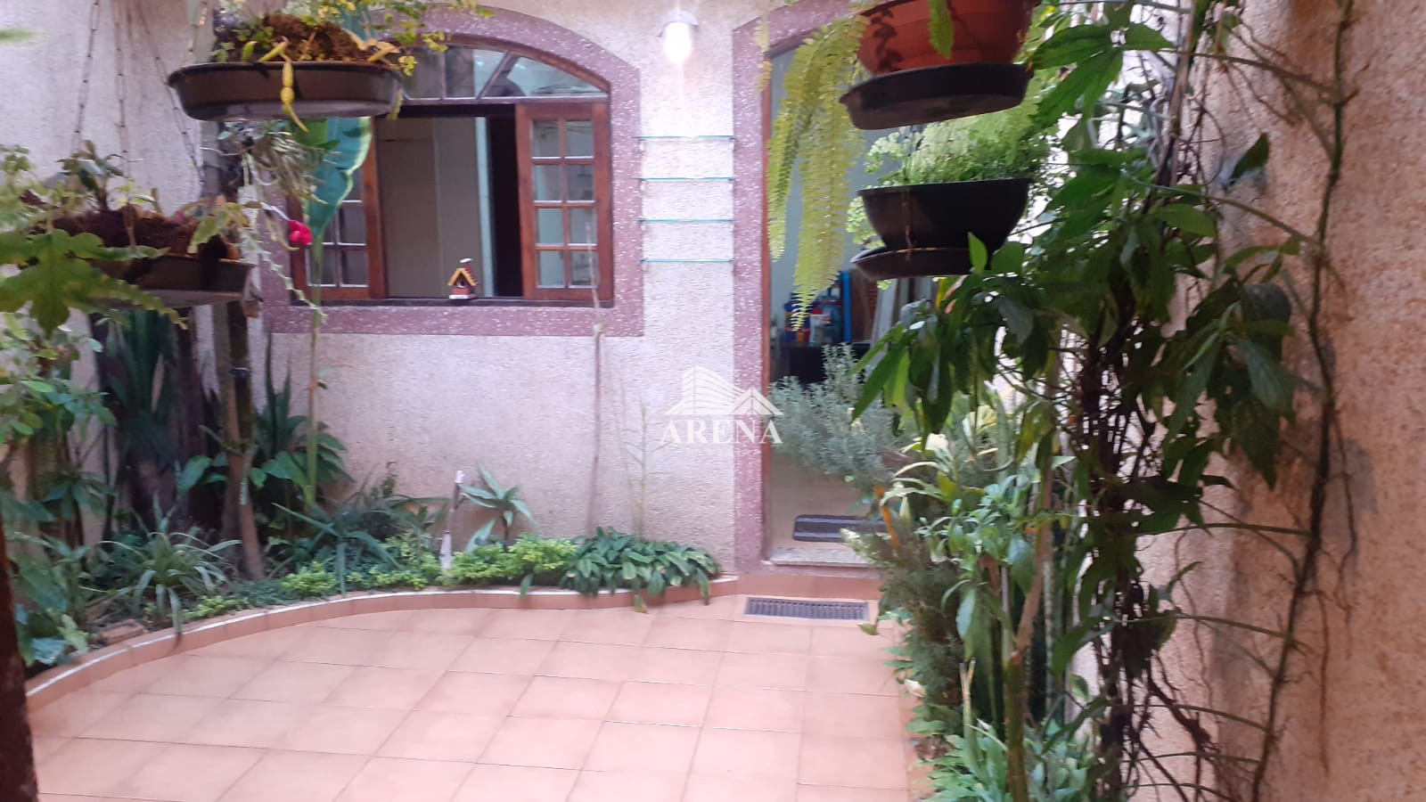 PAULICEIA - SOBRADO - 128m² A.C. - 2 DORMT - ÓTIMO PADRÃO - LOCAL TOP