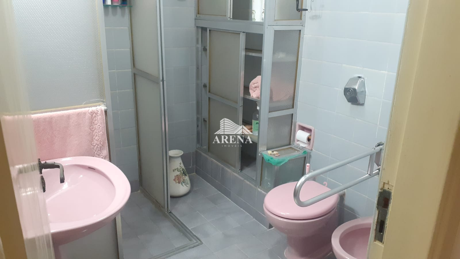 PAULICEIA - SOBRADO - 128m² A.C. - 2 DORMT - ÓTIMO PADRÃO - LOCAL TOP