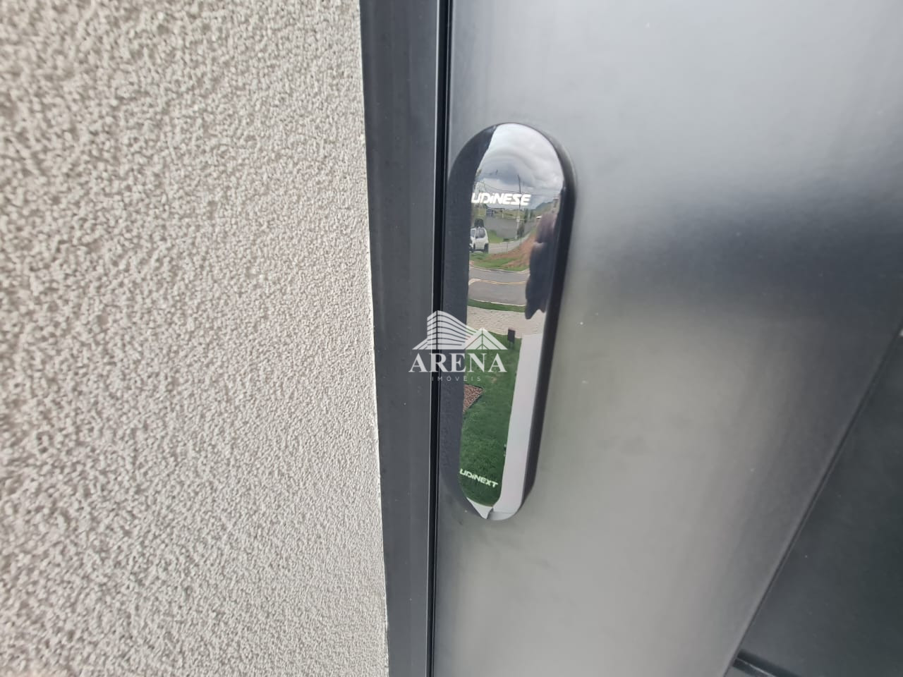 CASA (ALTO PADRÃO) EM CONDOMÍNIO FECHADO EM S.JOSÉ DOS CAMPOS 