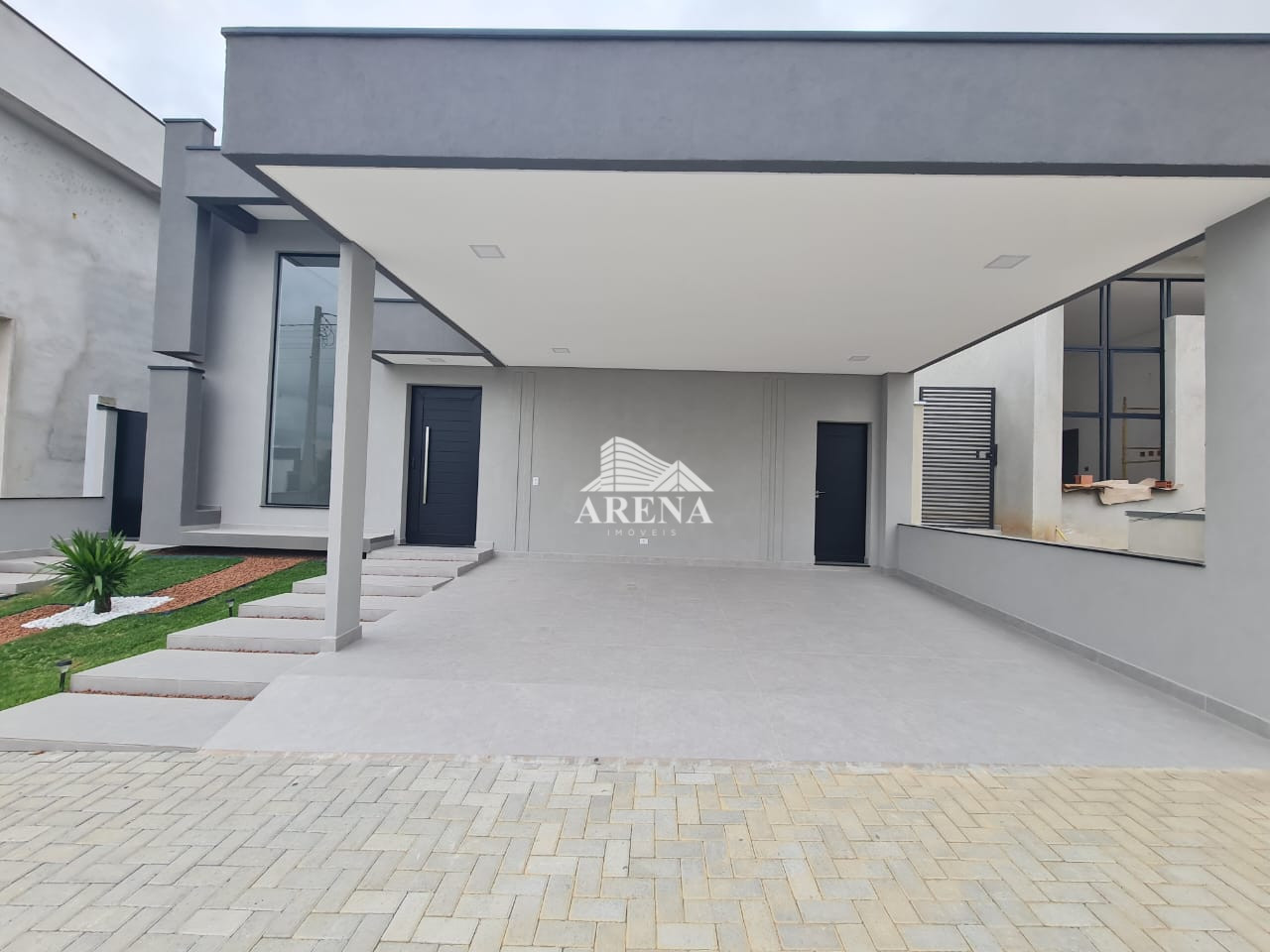 CASA (ALTO PADRÃO) EM CONDOMÍNIO FECHADO EM S.JOSÉ DOS CAMPOS 