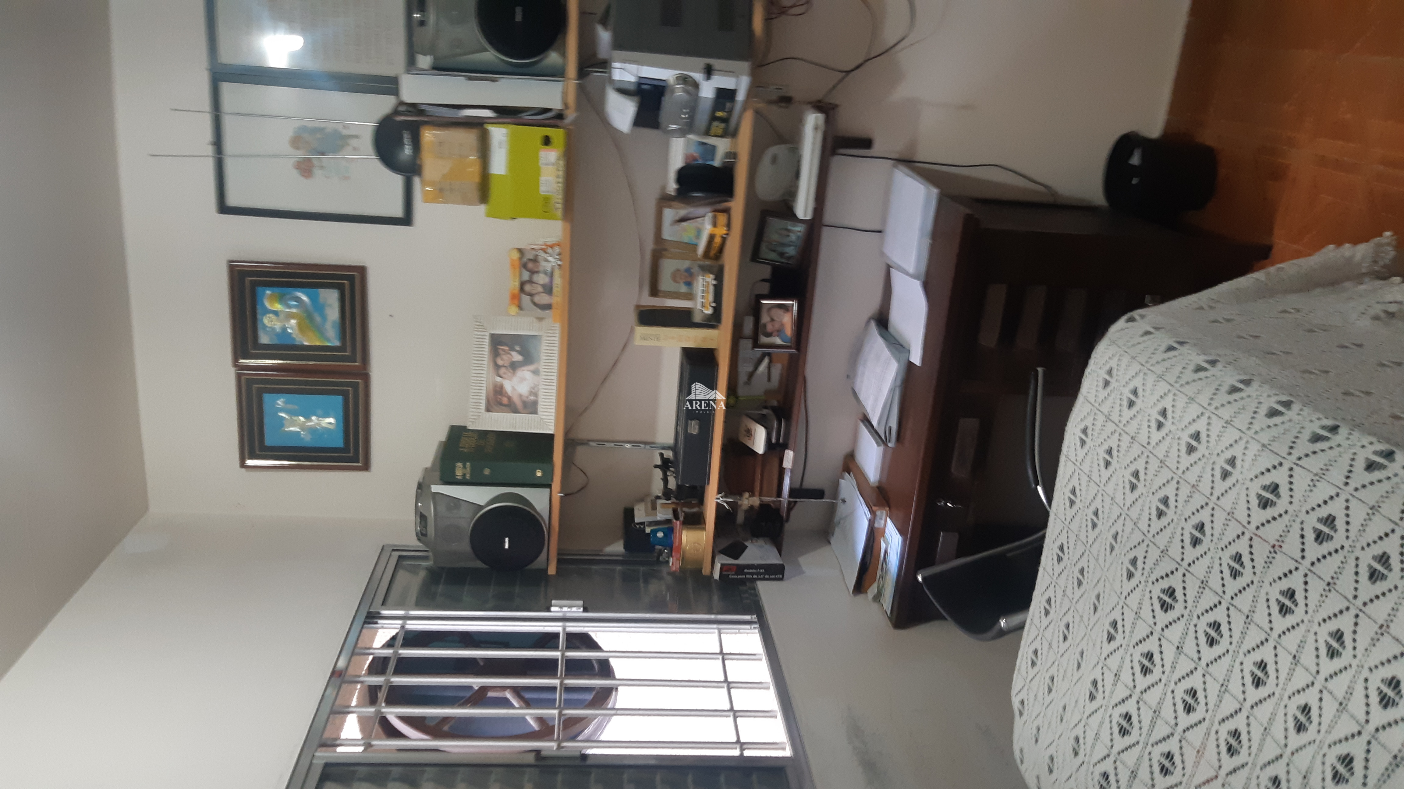 SOBRADO COM 240 ÁREA CONSTRUÍDA EM PQ NOVO ORATÓRIO - SANTO ANDRÉ