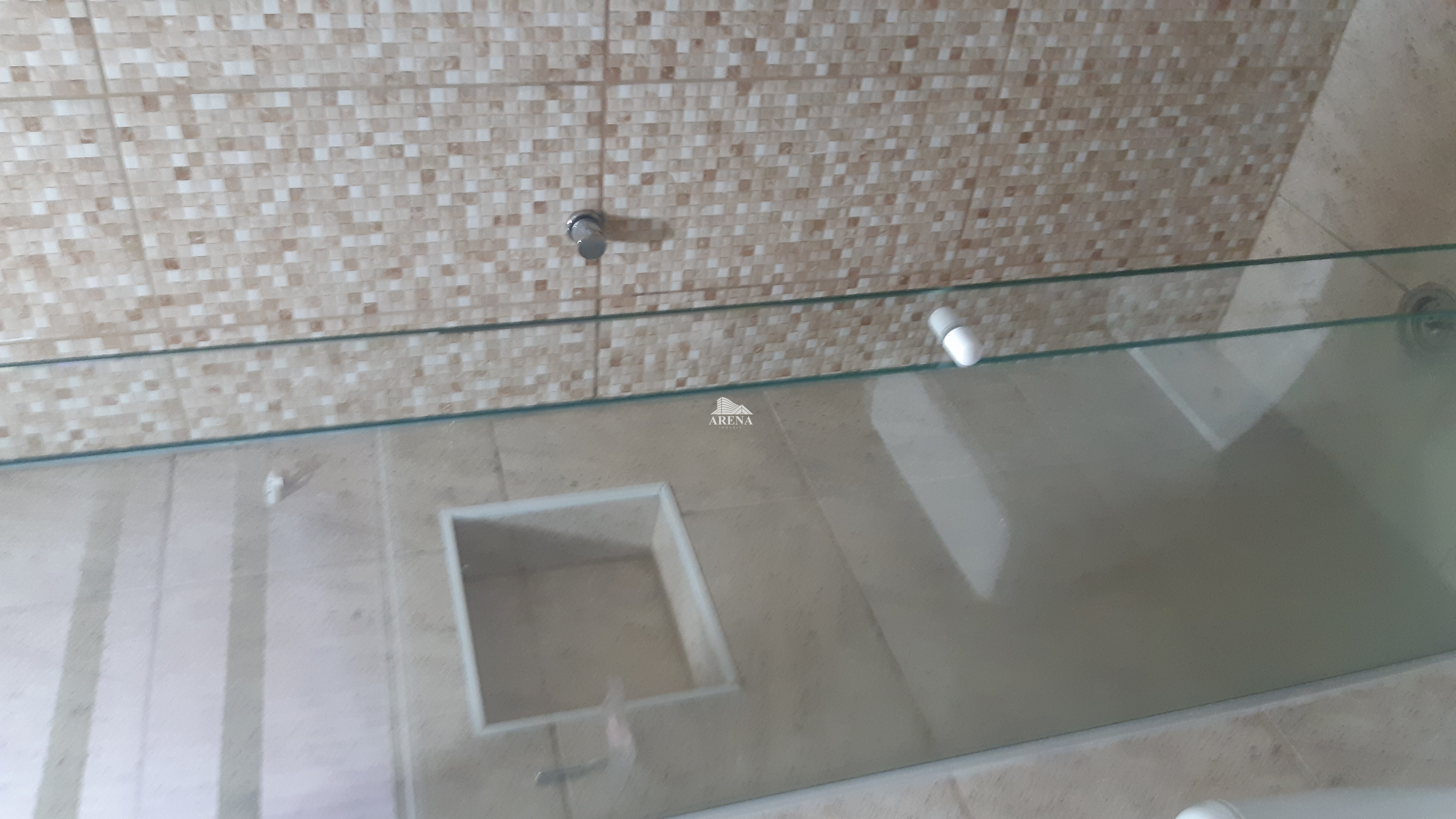 SOBRADO COM 240 ÁREA CONSTRUÍDA EM PQ NOVO ORATÓRIO - SANTO ANDRÉ