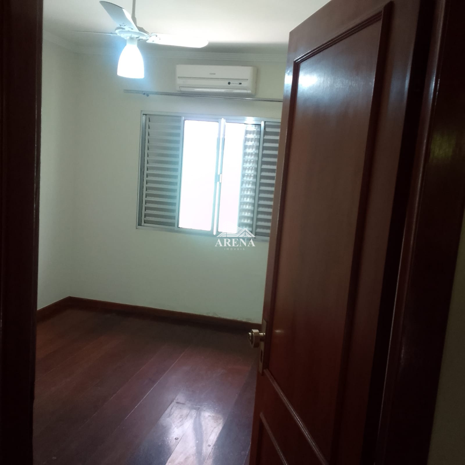 PIRITUBA CASA TERRA COM EDICULA !!! CHURRASQUEIRA E SALA DE INVERNO