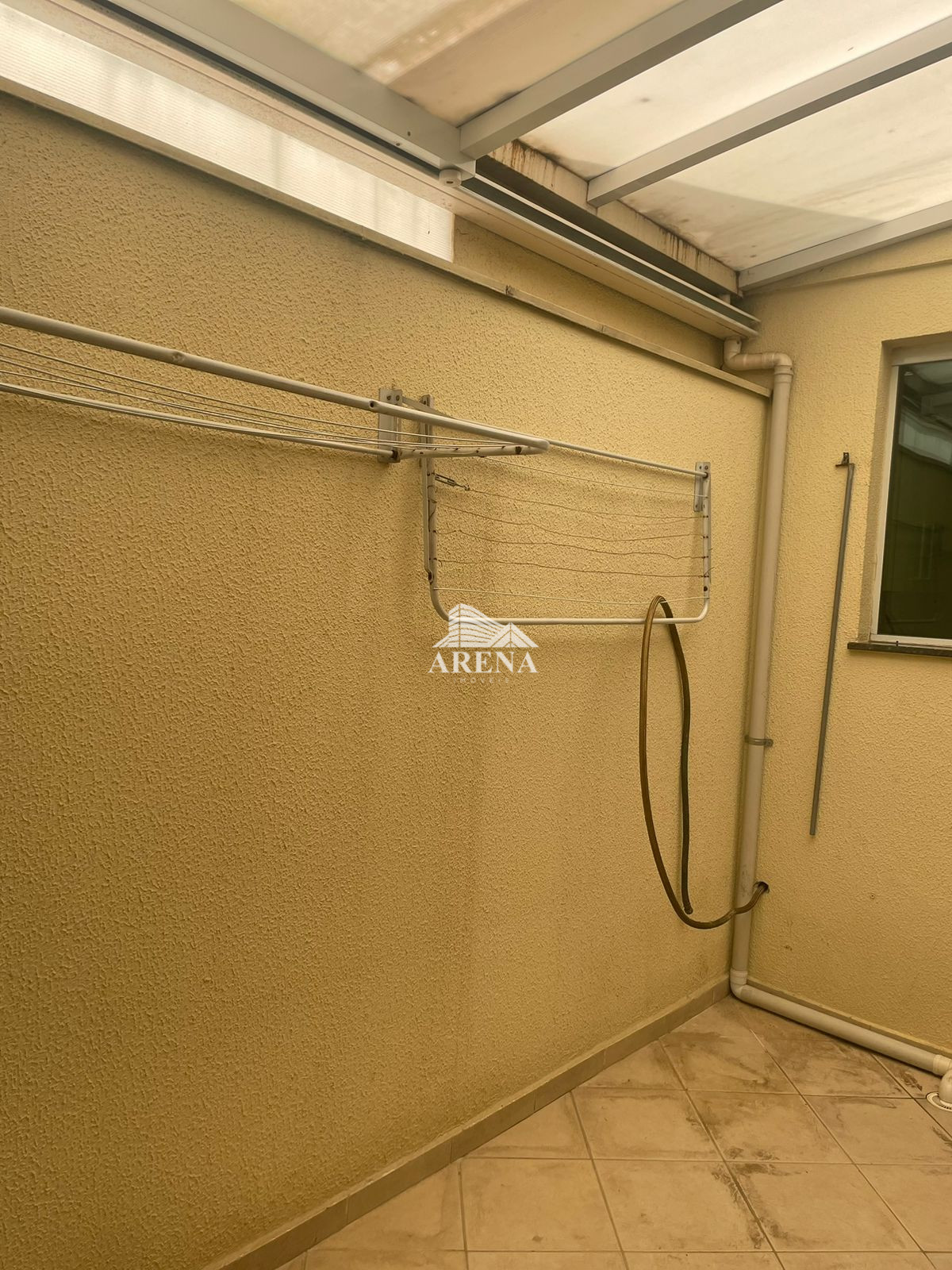 Sobrado em Condomínio