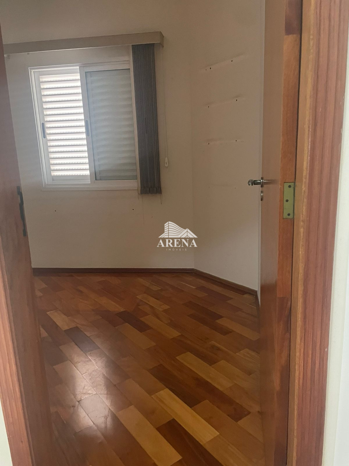 Sobrado em Condomínio